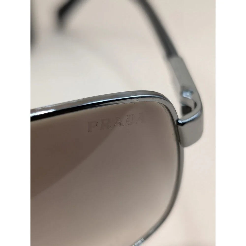 Prada Sunglasses SPR 54Q 610216 SAV 135 24 Gradient Black Gunmetal/Silver *FLAW*